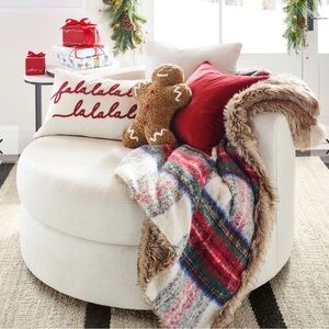 🤎Cozy Gingerbread Man Holiday Plush - Brown